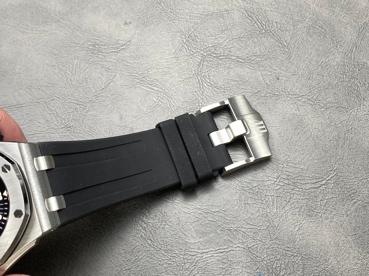 Stainless Steel 41mm Black Strap (Black dial) - Luxury Watch