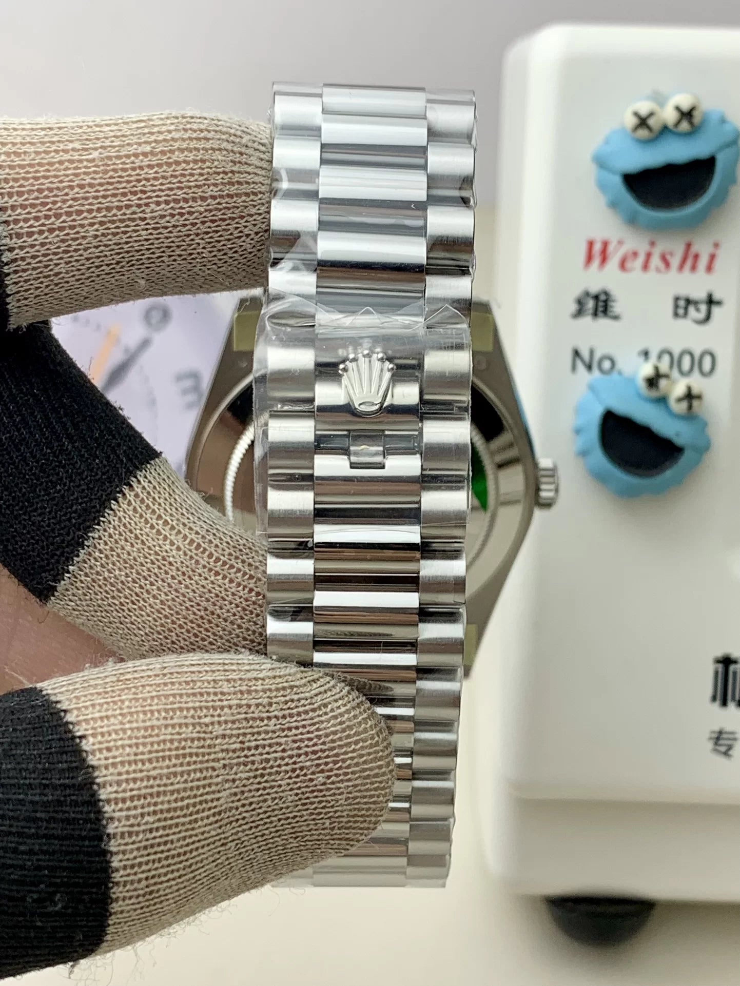 Stainless Steel Day week 40 (Olive Green Dial) - Luxury Watch