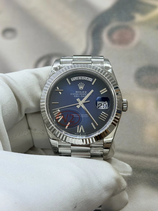 Day Week 40mm Stainless Steel Blue gradient fade Roman Dial - Luxury Watch