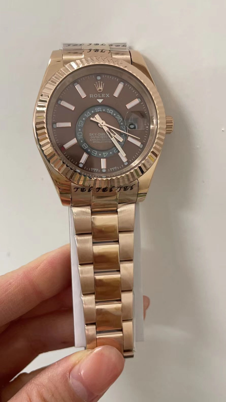 Rose Gold Oyster (Chocolate Dial) - Luxury Watch