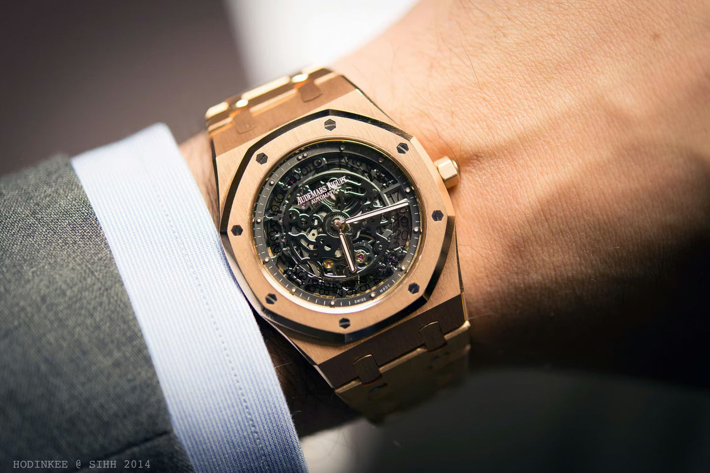 R-OAK Rose-Gold 41mm (Black Skeleton Dial) - Luxury Watch