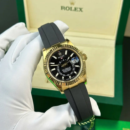 Skyscraper Yellow Gold Oysterflex (Black Dial) - Luxury Watch