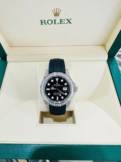 Black Diamond Bezel rubber (Black Dial) - Luxury Watch