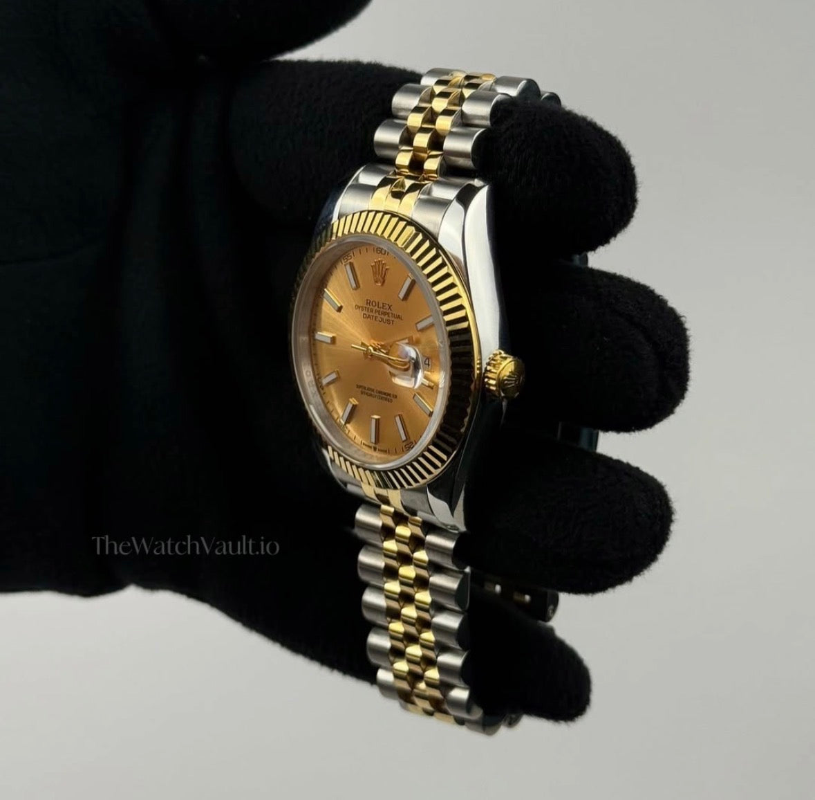 D-Just 41mm Yellow Gold and Steel Jubilee (Champagne Dial) - Luxury Watch