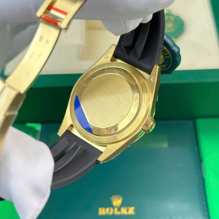 Skyscraper Yellow Gold Oysterflex (Black Dial) - Luxury Watch