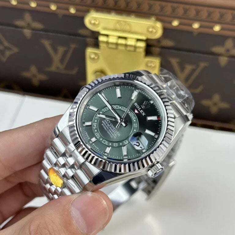 Skyscraper Stainless Steel Jubilee (Green Dial) - Luxury Watch