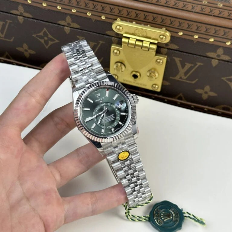 Skyscraper Stainless Steel Jubilee (Green Dial) - Luxury Watch