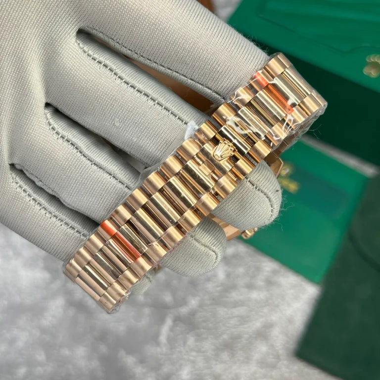 D-Date Everose Gold Chocolate Roman Numerals Dial - Luxury Watch