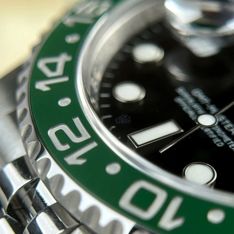 ZMT-Master II Green Bezel Jubilee (Sprite) - Luxury Watch