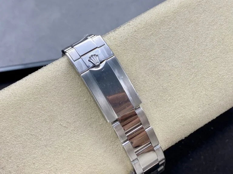 ZMT-Master II Oyster (Bruce Wayne) - Luxury Watch