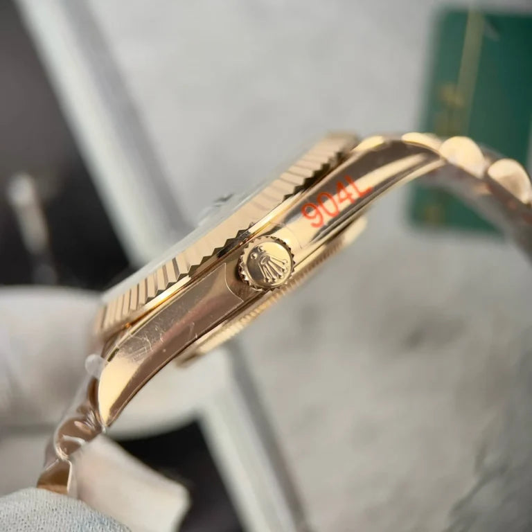 Everose Gold President Day-Date 40 Green - Luxury Watch