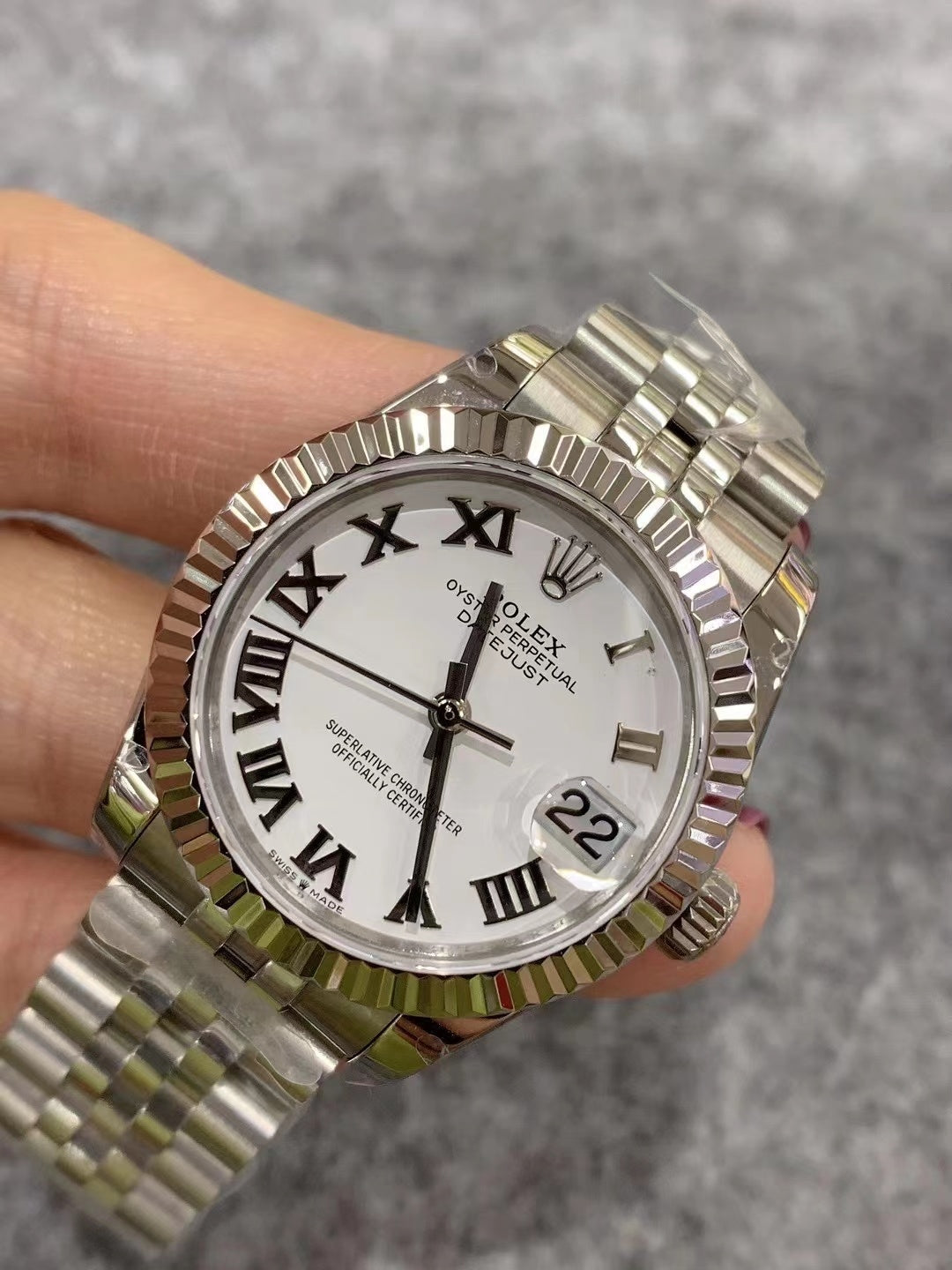 Ladies 28mm Stainless Steel (White Roman Numeral Dial) – Luxury Watch