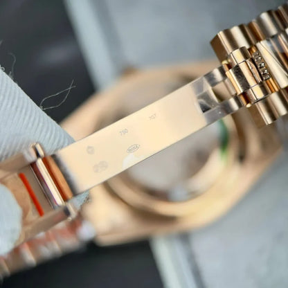 Everose Gold President Day-Date 40 Green - Luxury Watch