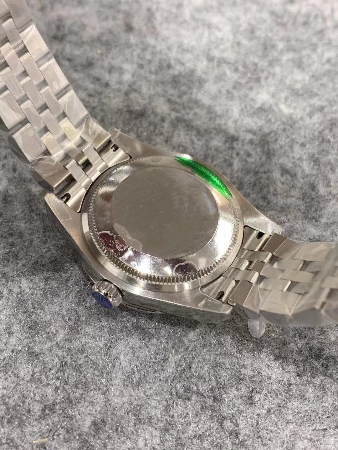 Ladies 28mm Stainless Steel (White Roman Numeral Dial) – Luxury Watch