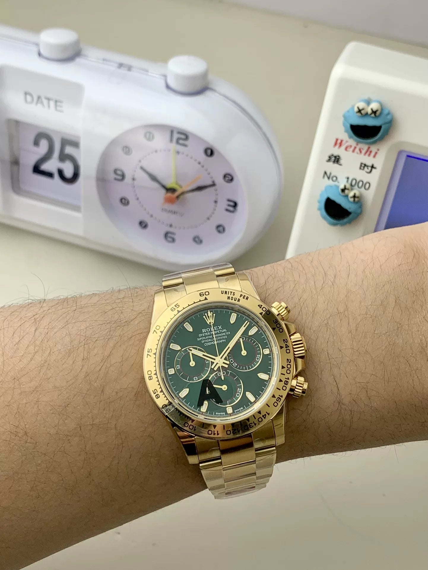 Race Watch Yellow Gold Green Dial - Luxury Watch