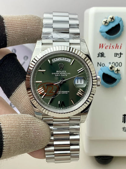 Stainless Steel Day week 40 (Olive Green Dial) - Luxury Watch