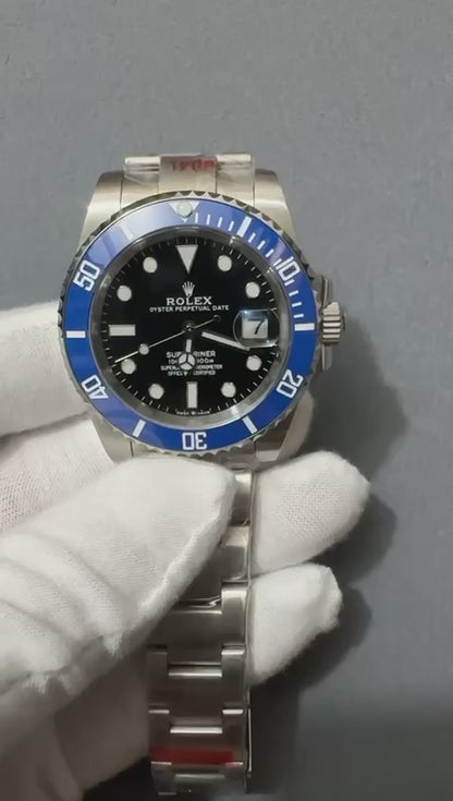 Submarine Steel 41mm Date (Cookie Monster) - Luxury Watch